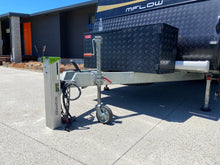 Load image into Gallery viewer, Hitchpost to fit off road caravan coupling  with pin NOT ball -DO35 V3 -  includes Padlock